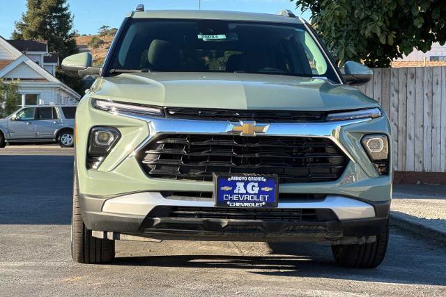 new 2025 Chevrolet TrailBlazer car, priced at $27,718