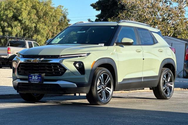 new 2025 Chevrolet TrailBlazer car, priced at $27,718