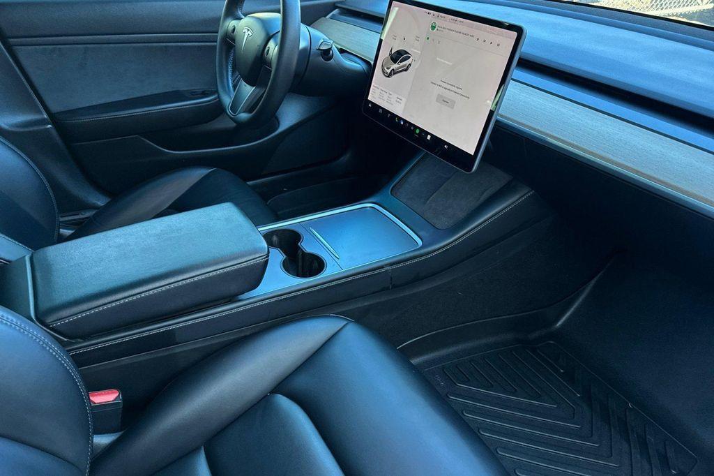 used 2021 Tesla Model 3 car, priced at $22,000