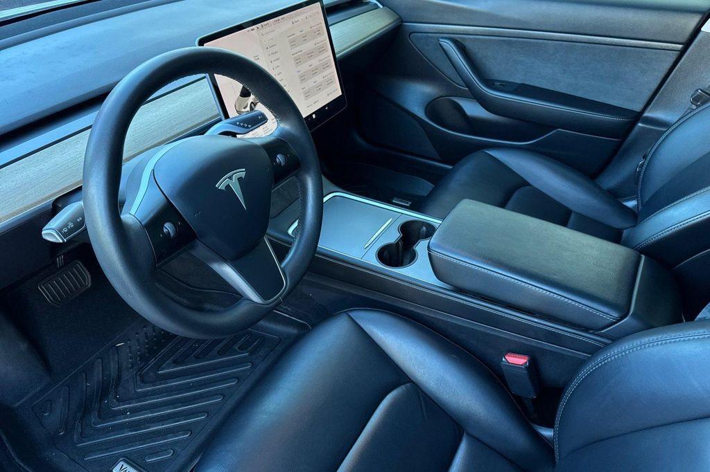 used 2021 Tesla Model 3 car, priced at $22,000