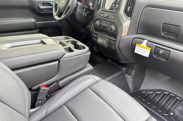 new 2025 Chevrolet Silverado 1500 car, priced at $43,600