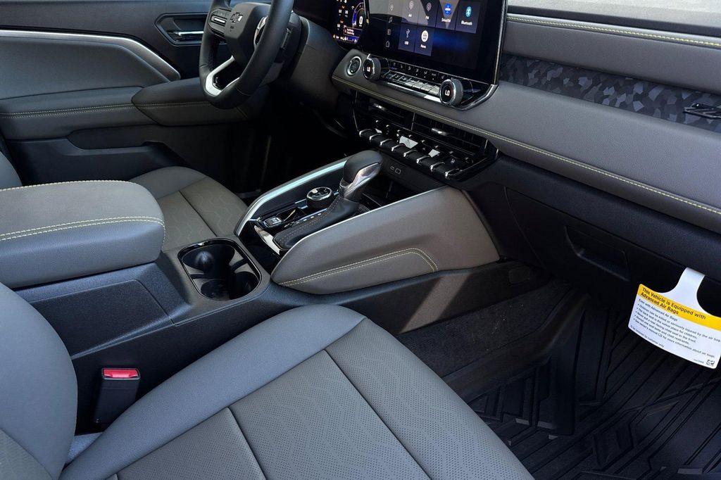 new 2026 Chevrolet Colorado car, priced at $53,132