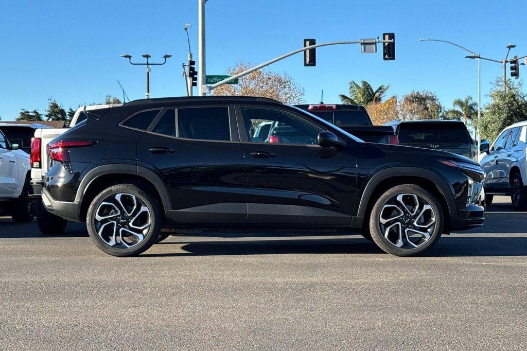 new 2026 Chevrolet Trax car, priced at $27,555