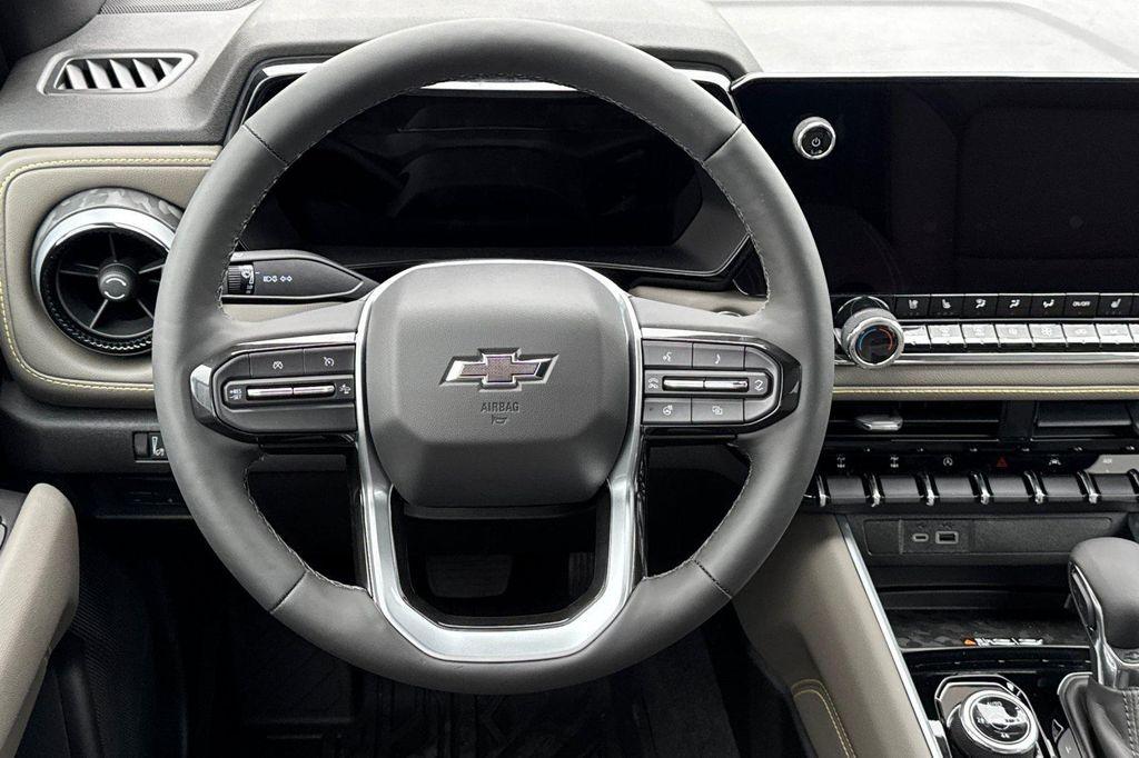 new 2025 Chevrolet Colorado car, priced at $48,330