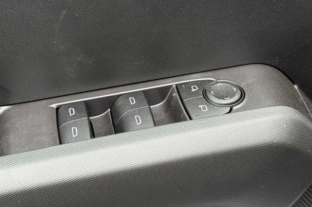 new 2025 Chevrolet Colorado car, priced at $38,305