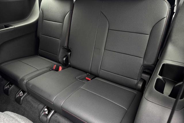 new 2025 Chevrolet Traverse car, priced at $53,625