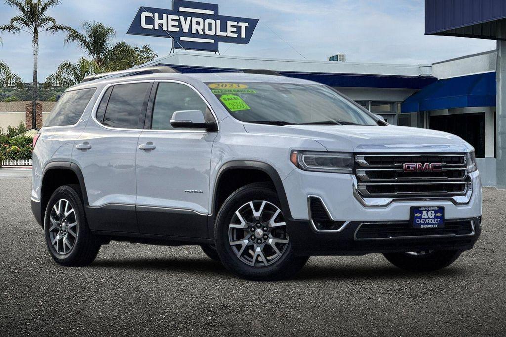 used 2023 GMC Acadia car, priced at $25,000