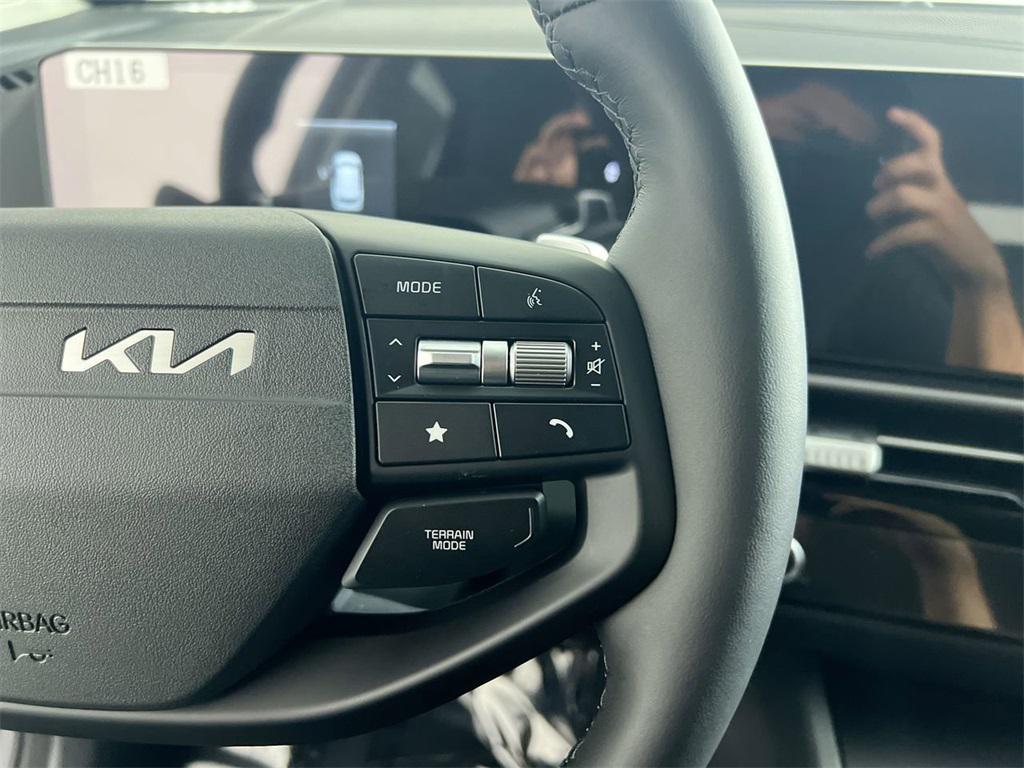 new 2026 Kia Sportage Hybrid car, priced at $32,650