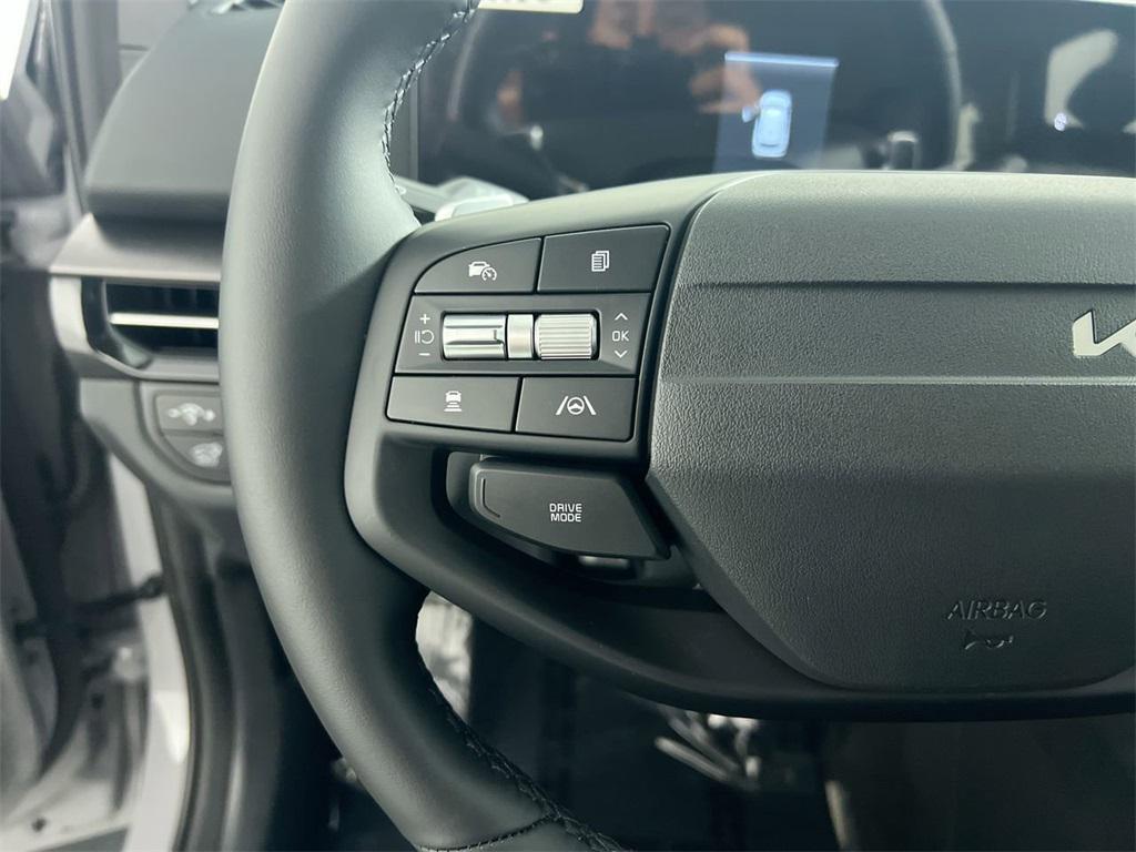 new 2026 Kia Sportage Hybrid car, priced at $32,650