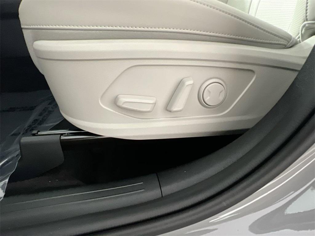 new 2026 Kia Sorento car, priced at $37,330