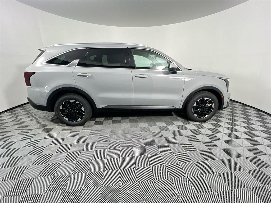 new 2026 Kia Sorento car, priced at $37,330