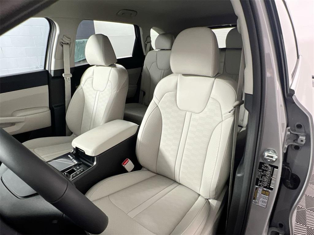 new 2026 Kia Sorento car, priced at $37,330