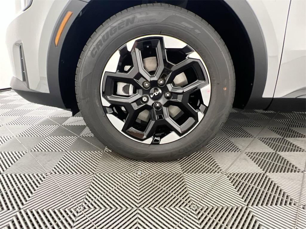 new 2026 Kia Sorento car, priced at $37,330