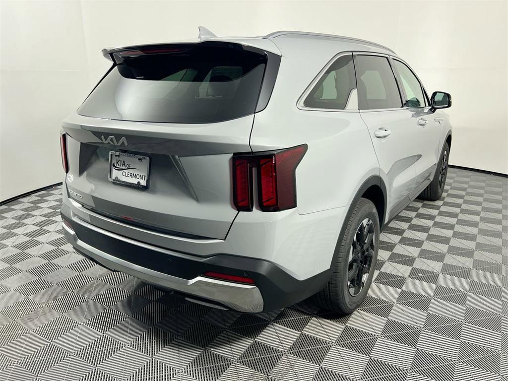 new 2026 Kia Sorento car, priced at $37,330