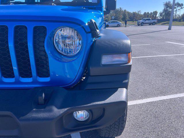 used 2020 Jeep Gladiator car, priced at $28,000