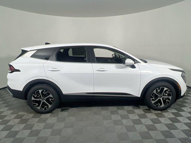 new 2025 Kia Sportage car, priced at $31,235