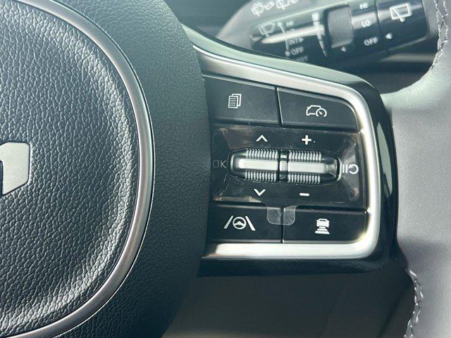 new 2025 Kia Carnival car, priced at $43,660