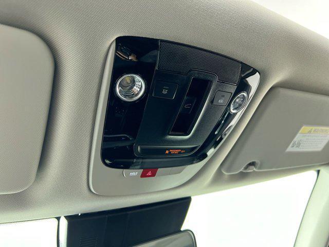 new 2025 Kia Sportage Hybrid car, priced at $35,380