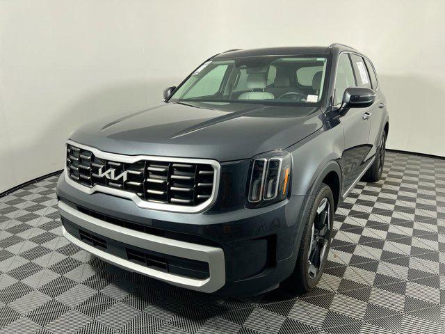 used 2024 Kia Telluride car, priced at $34,500