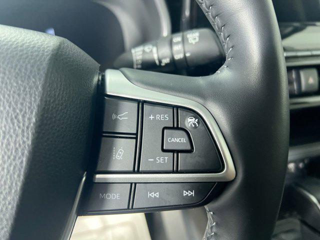 used 2023 Toyota Highlander car, priced at $41,250