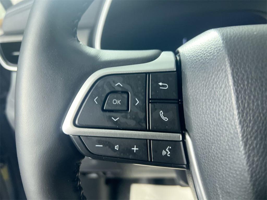 used 2023 Toyota Highlander car, priced at $36,750