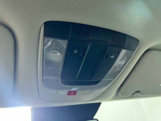 new 2025 Kia Sportage Hybrid car, priced at $30,554
