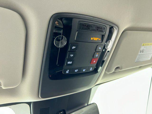 new 2025 Kia Carnival car, priced at $39,575