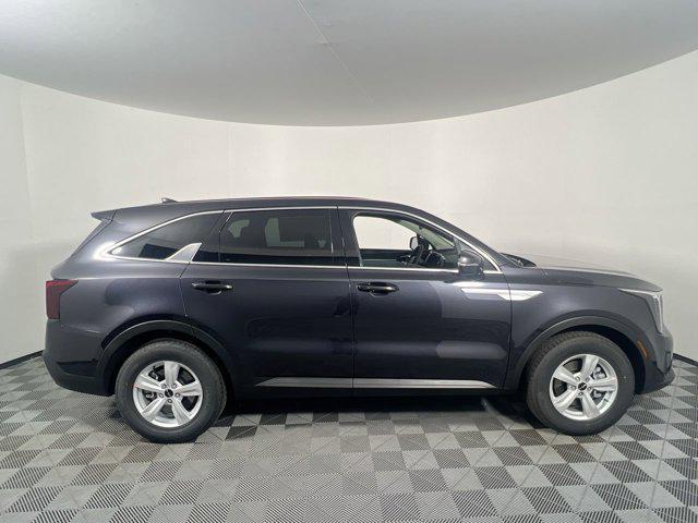 new 2025 Kia Sorento car, priced at $29,669