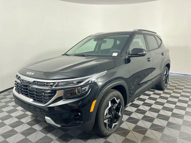 new 2025 Kia Seltos car, priced at $23,733