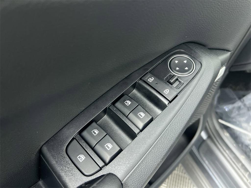 new 2025 Kia Seltos car, priced at $27,664