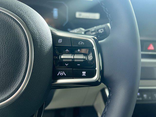 new 2025 Kia Carnival Hybrid car, priced at $52,700
