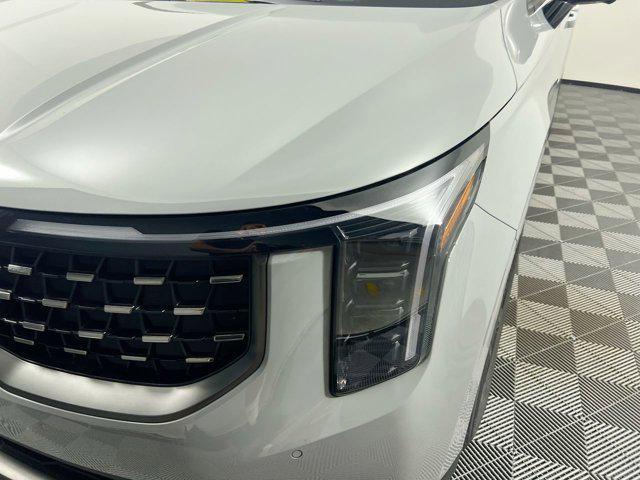 new 2025 Kia Carnival Hybrid car, priced at $52,700