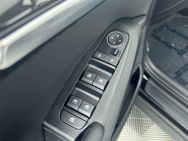 new 2025 Kia Seltos car, priced at $28,230