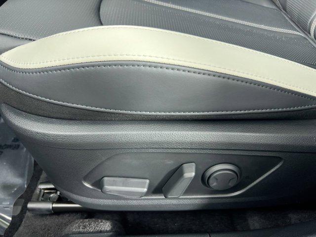 new 2025 Kia K5 car, priced at $32,100