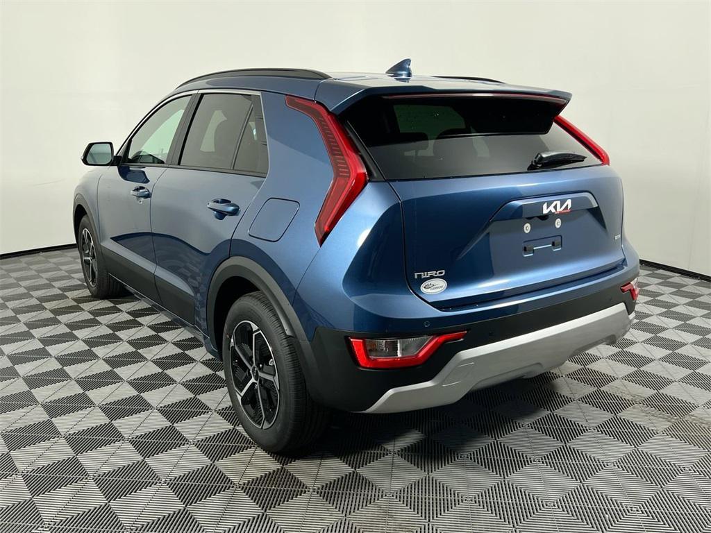 new 2025 Kia Niro car, priced at $26,925