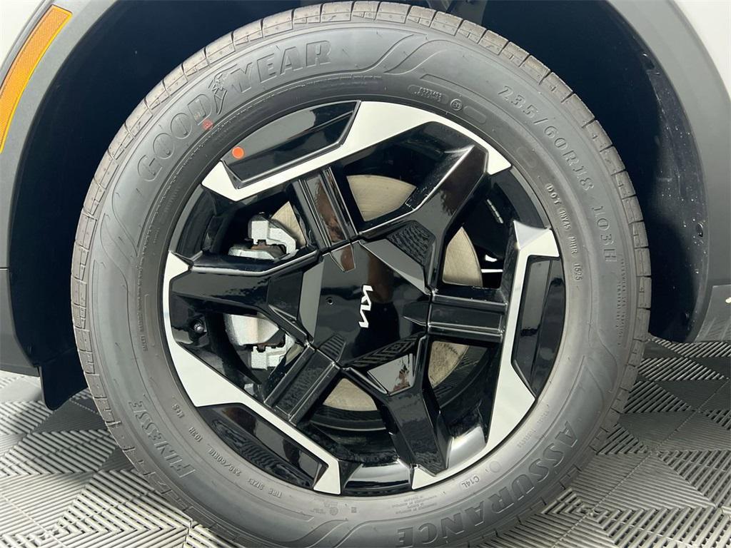 new 2026 Kia Sportage car, priced at $31,774