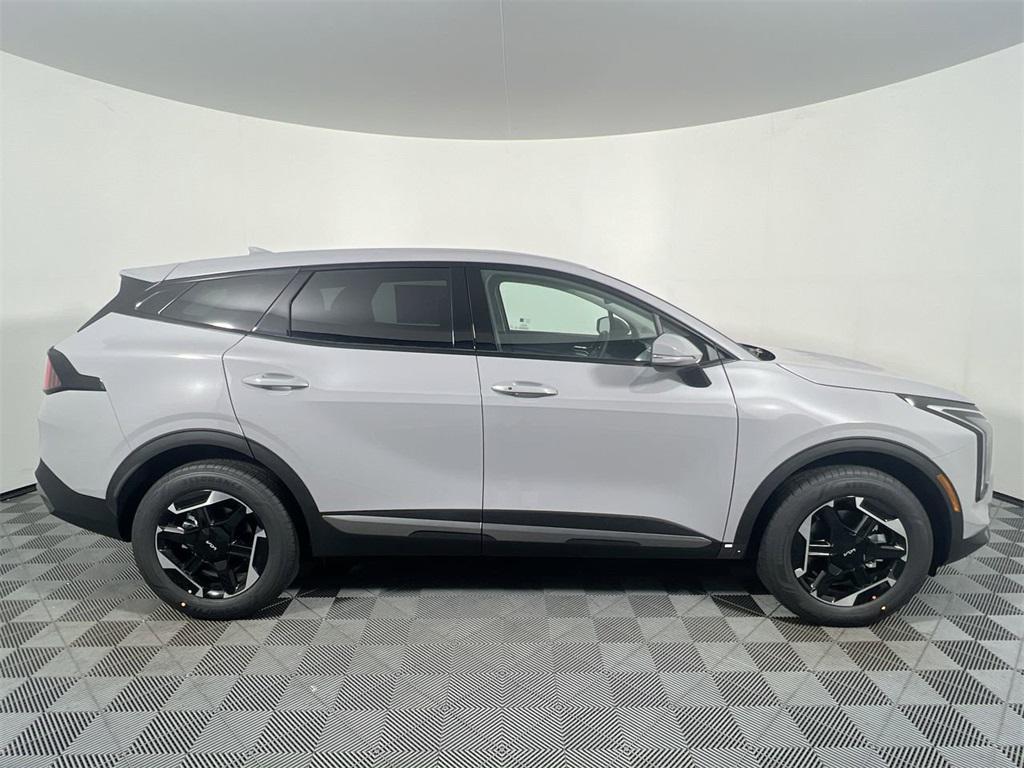 new 2026 Kia Sportage car, priced at $31,774