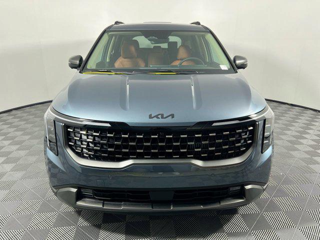 new 2026 Kia Carnival Hybrid car, priced at $46,829