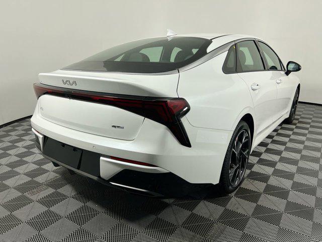 new 2025 Kia K5 car, priced at $30,100