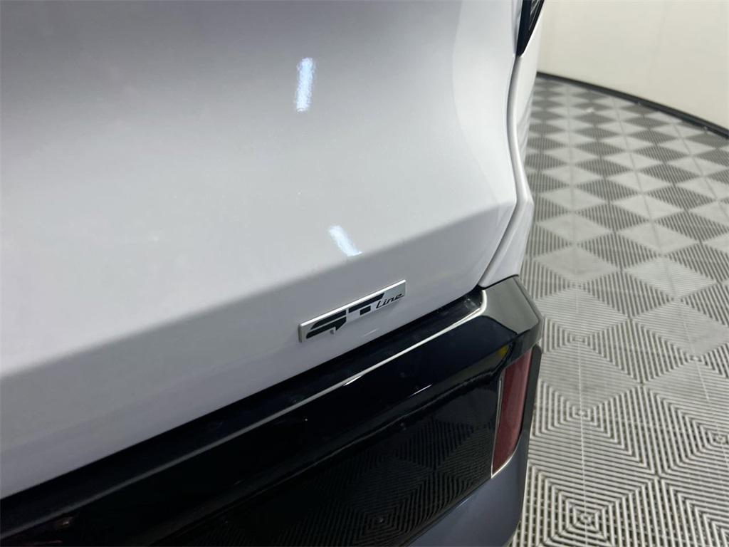 new 2026 Kia EV9 car, priced at $77,285