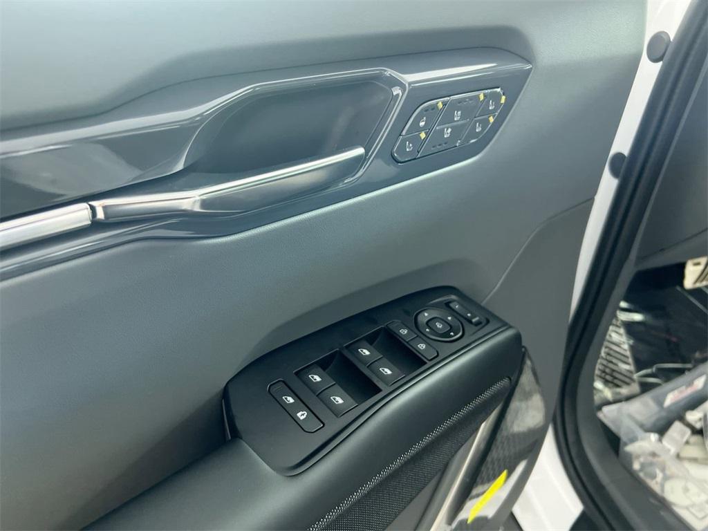 new 2026 Kia EV9 car, priced at $77,285