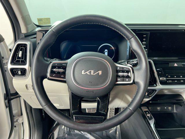 used 2023 Kia Sorento Hybrid car, priced at $32,000