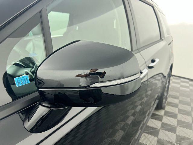 new 2026 Kia Carnival Hybrid car, priced at $43,587