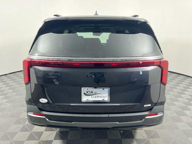 new 2025 Kia Carnival Hybrid car, priced at $49,956