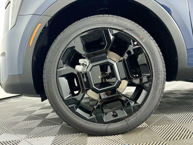 new 2025 Kia Sorento car, priced at $42,670