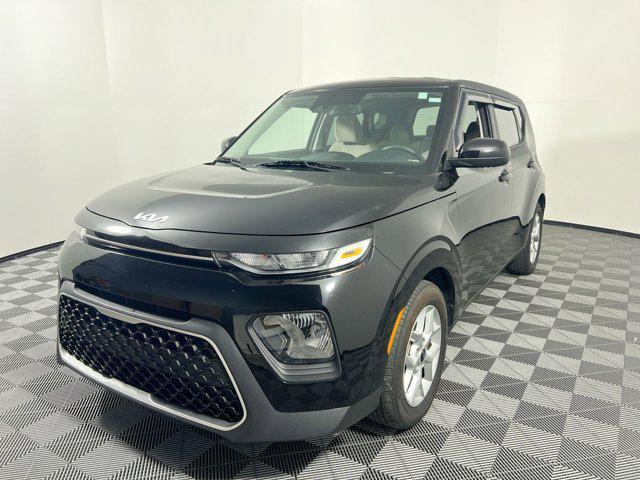 new 2025 Kia Soul car, priced at $20,323