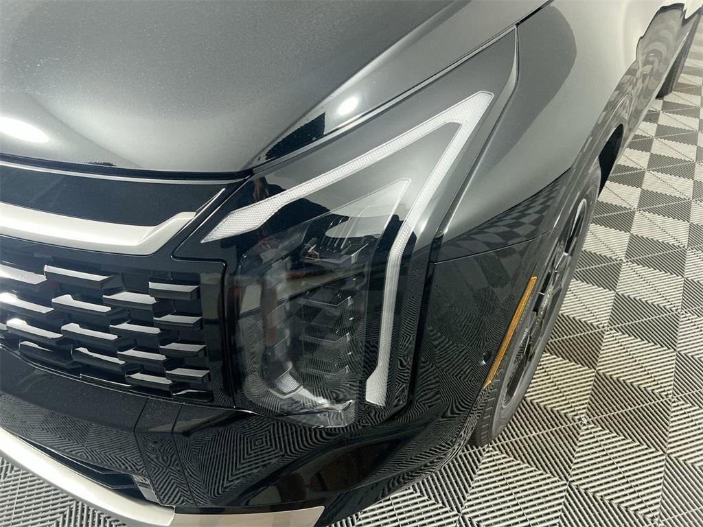 new 2026 Kia Sportage car, priced at $38,000