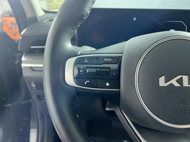 used 2025 Kia K5 car, priced at $32,000