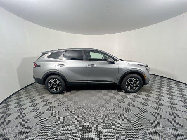 new 2025 Kia Sportage car, priced at $26,101