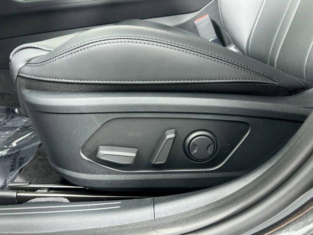 new 2025 Kia K5 car, priced at $32,439